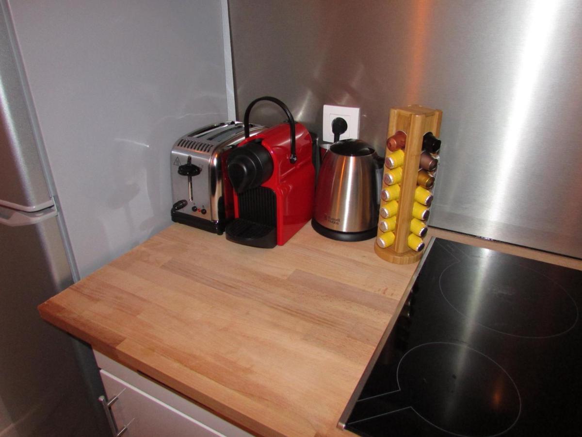 Suite Cosy Flat - Hyper-Centre Avec Sauna Privatif Senlis  Exterior photo